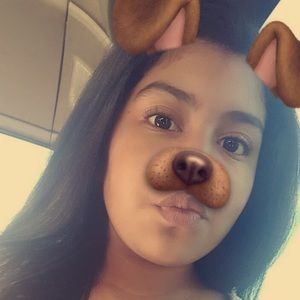 Meet your Posher, Leslie